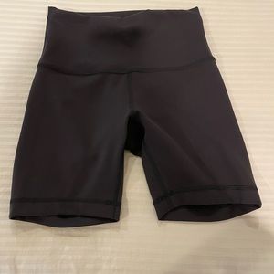 Lululemon biker shorts